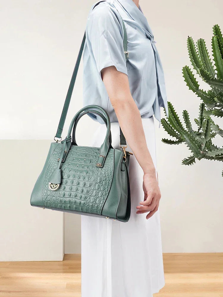Bolsa Transversal de Couro Genuíno Jade