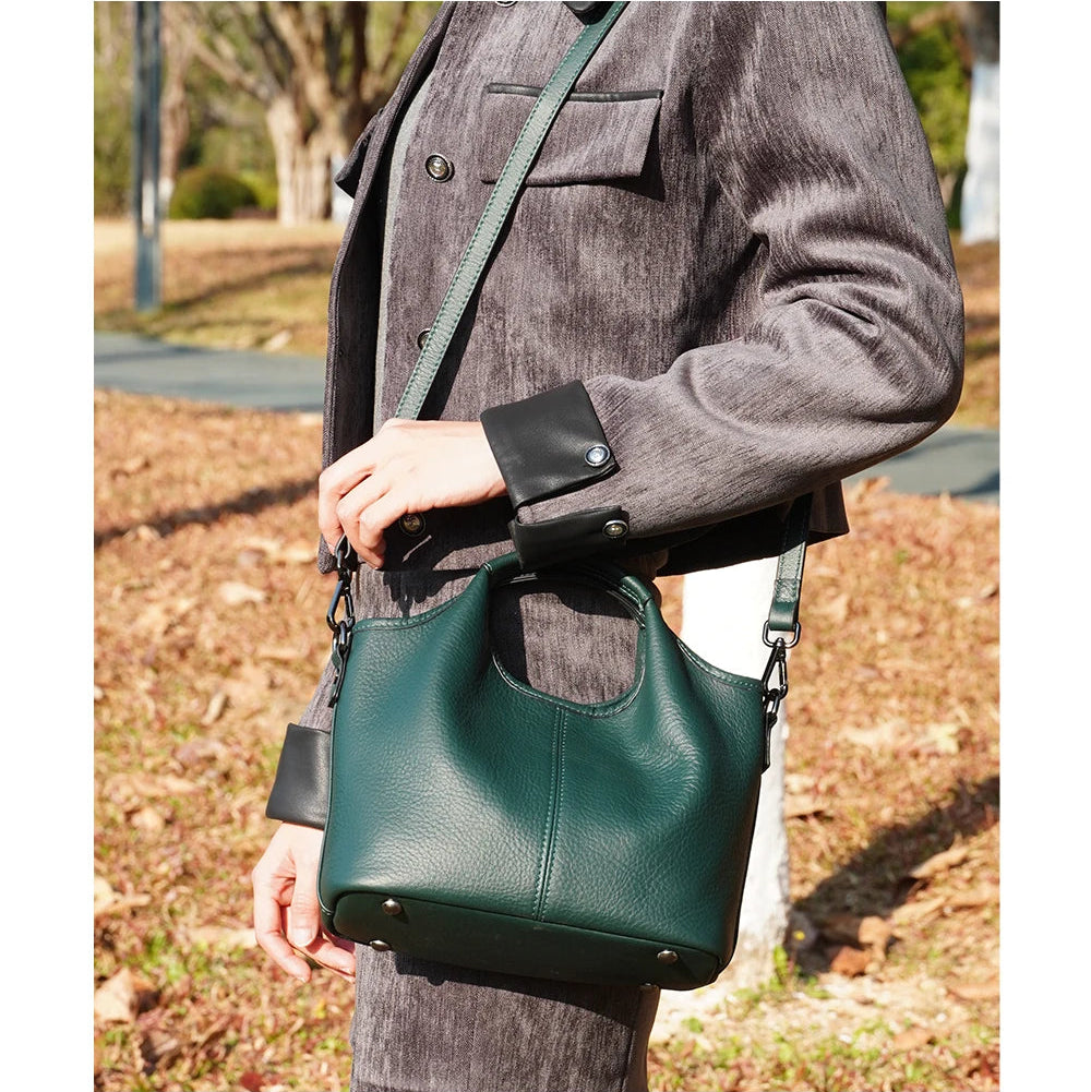 Bolsa de Ombro de Couro Genuíno Isabell