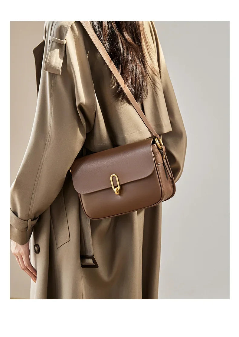 Bolsa Transversal de Couro Genuíno Hamburgo