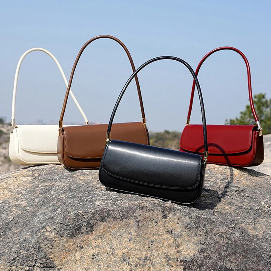 Bolsa Baguete de Couro Borgonha | Baguette Handbags | Cores variadas | Detalhe 1 | Vivièn