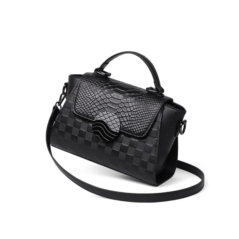 Bolsa Feminina de Couro Dublin | Shoulder Bags | Preto | Costas | Vivièn