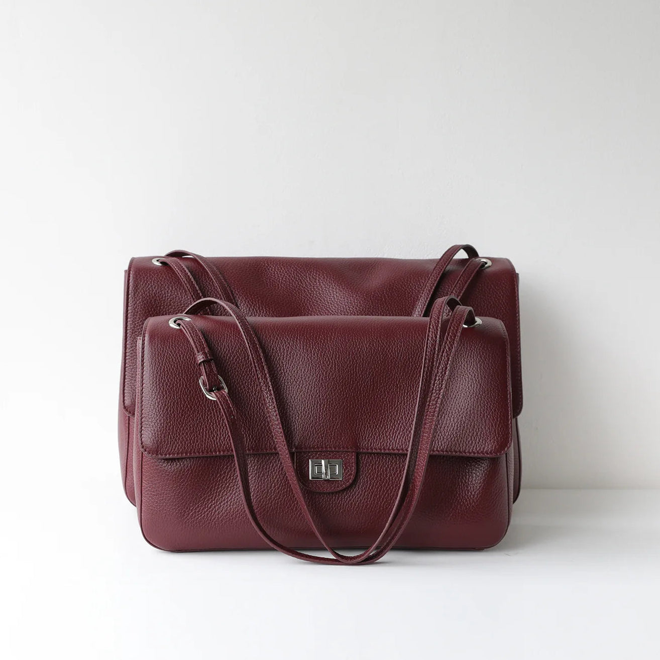 Bolsa Turim vinho com alças ajustáveis em dois tamanhos | Vivièn