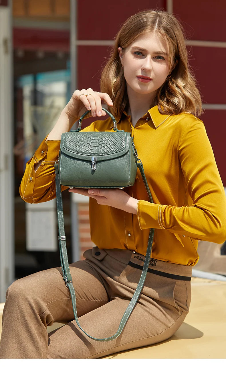 Bolsa de Ombro e Transversal de Couro Croco