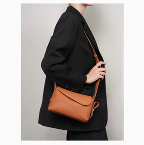 Bolsa de Couro Geométrica – Ombro e Transversal