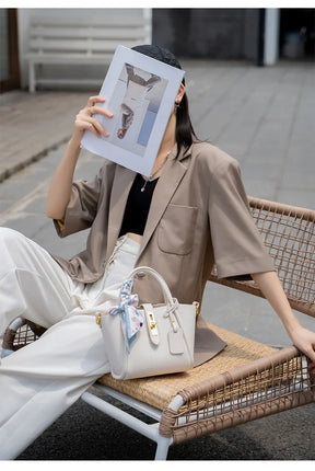 Bolsa Transversal de Couro Genuíno Mykonos