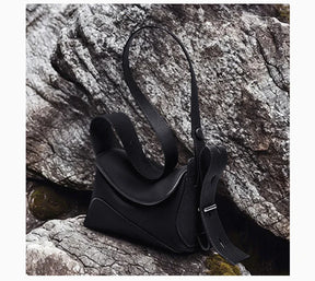 Bolsa de Couro Geométrica – Ombro e Transversal