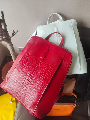 Mochila Feminina de Couro Genuíno Geneviève