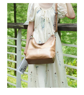 Bolsa de Ombro de Couro Genuíno Celeste