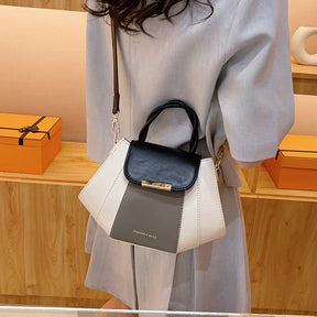 Bolsa de Couro PU Macio Berlin | Cross Body Bags | Cores variadas | Detalhe 1 | Vivièn
