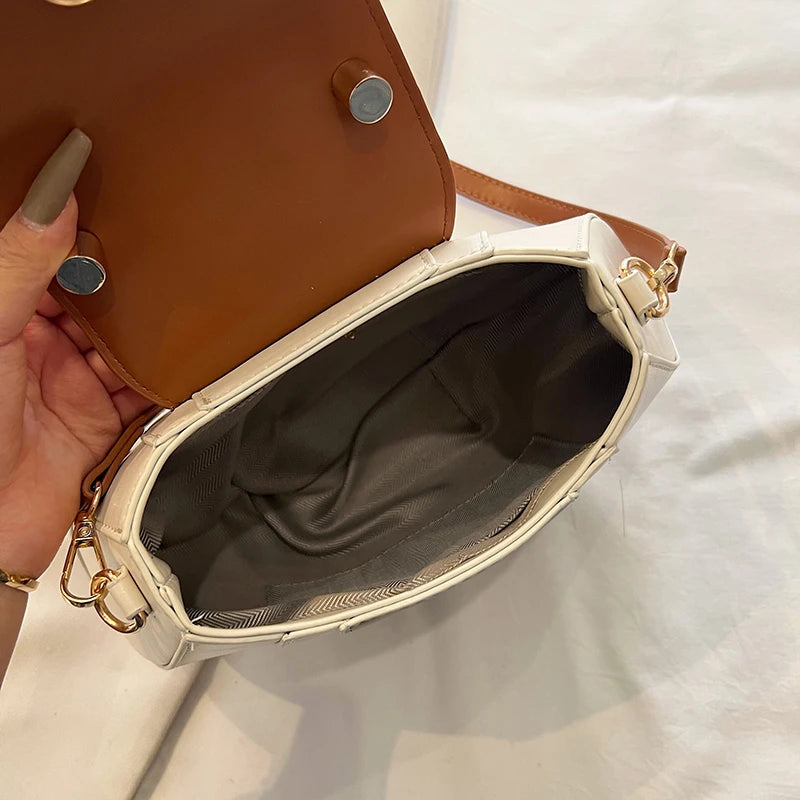 Bolsa de Couro PU Macio Berlin | Cross Body Bags | Cores variadas | Detalhe 26 | Vivièn