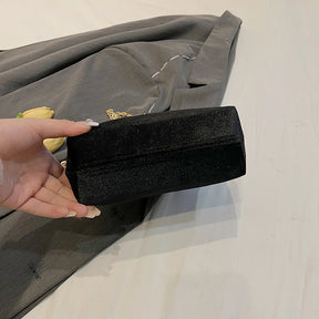 Bolsa Feminina de Veludo Roma | Clutch Bags | Cores variadas | Detalhe 29 | Vivièn