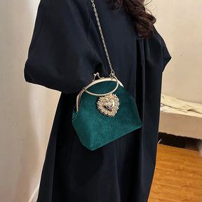 Bolsa Feminina de Veludo Roma | Clutch Bags | Cores variadas | Detalhe 41 | Vivièn