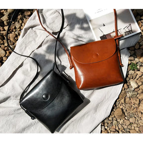 Bolsa Pequena Transversal de Couro Wallet | Cross Body Bags | Cores variadas | Costas | Vivièn