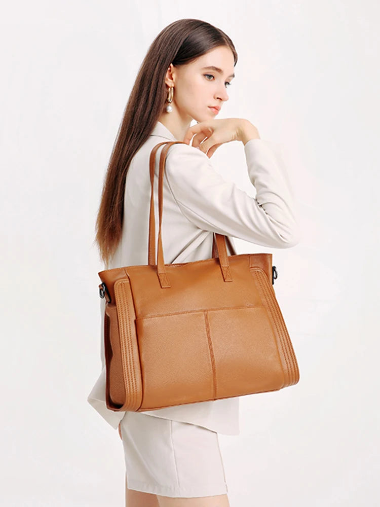 Bolsa Tote de Couro Genuíno Château | Bucket Bags | Cores variadas | Costas | Vivièn