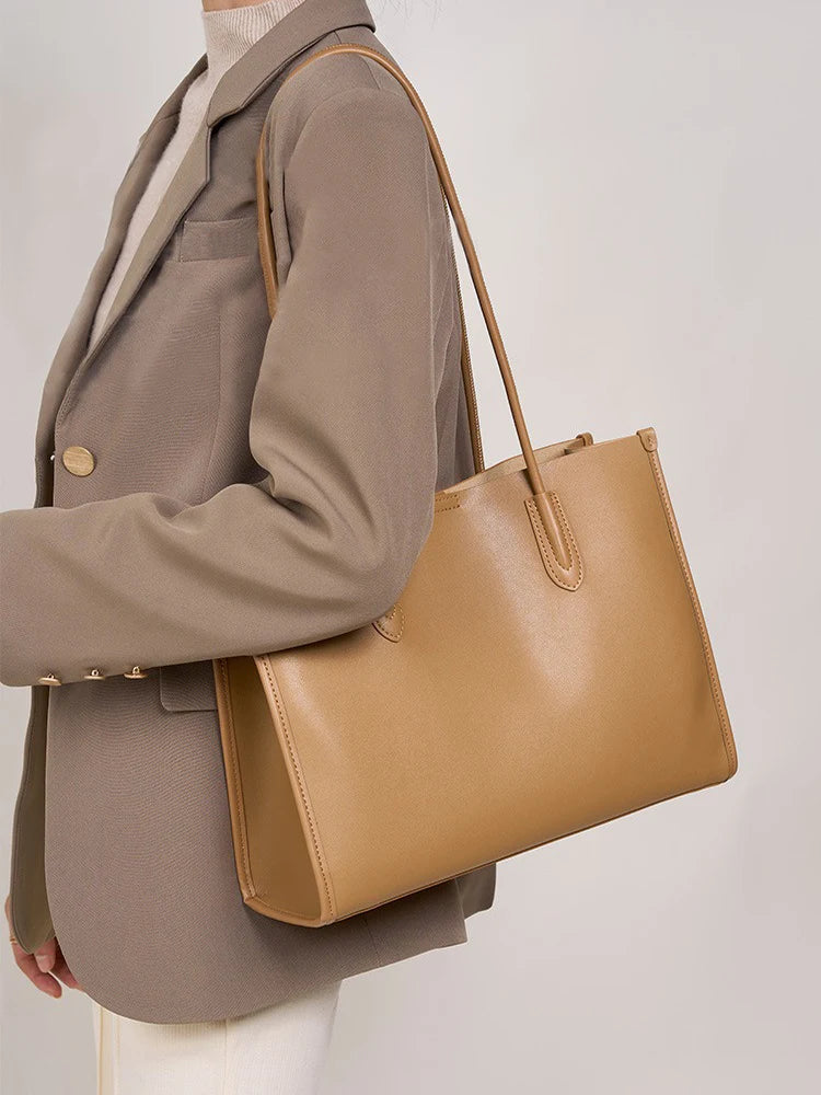 Bolsa Tote de Couro Genuíno Élodie | Bucket Bags | Cores variadas | Detalhe 1 | Vivièn