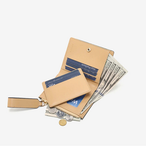 Carteira Feminina de Couro Romy – Elegância e Funcionalidade | Wallets | Cor não informada | Detalhe 5 | Vivièn