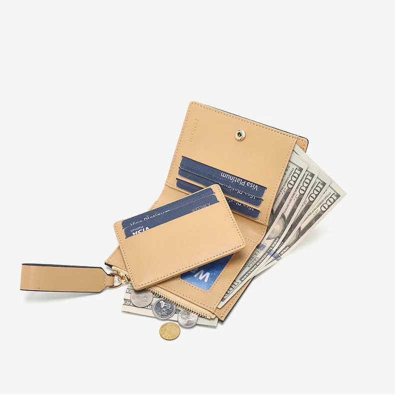 Carteira Feminina de Couro Romy – Elegância e Funcionalidade | Wallets | Cor não informada | Detalhe 5 | Vivièn