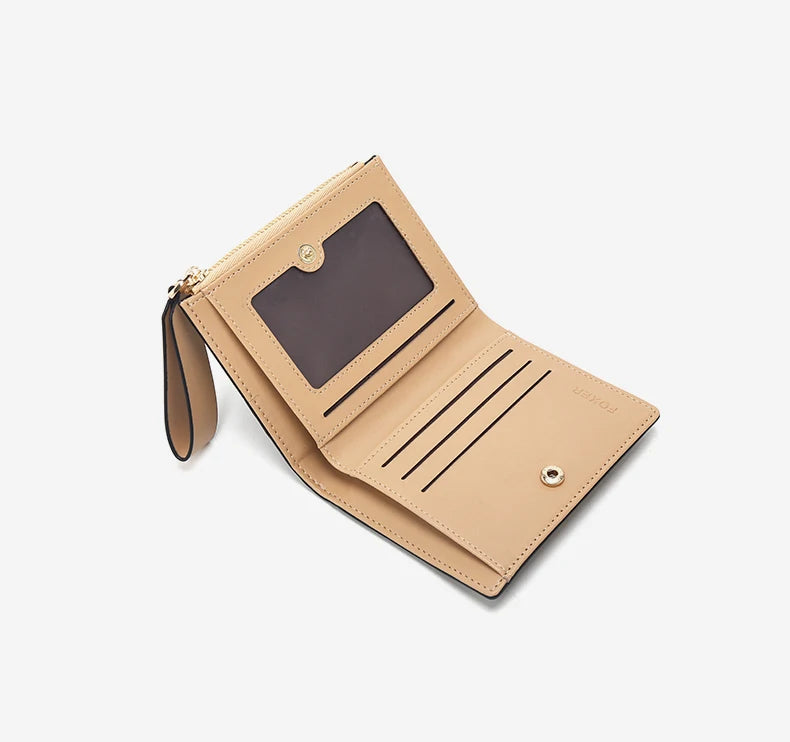 Carteira Feminina de Couro Romy – Elegância e Funcionalidade | Wallets | Cor não informada | Detalhe 6 | Vivièn
